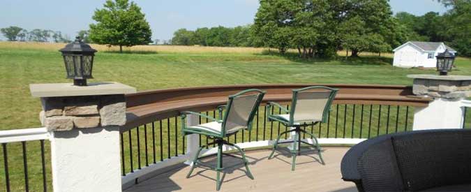 Wooden Deck Bar Rail with Black Spindles 
